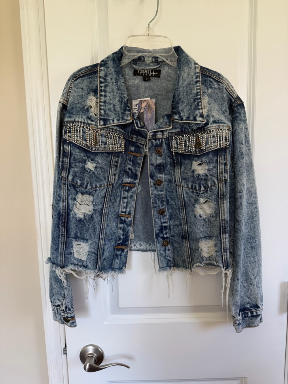 Thrill Studded Distressed Acid-Wash Denim Jacket - Blue